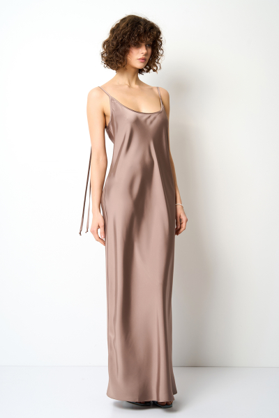 Kleid 40008 Mokka